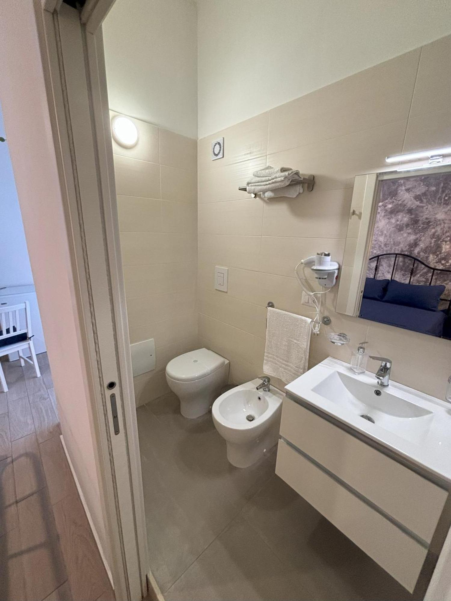 Mareluna Rooms 마르게리타디사보이아 외부 사진