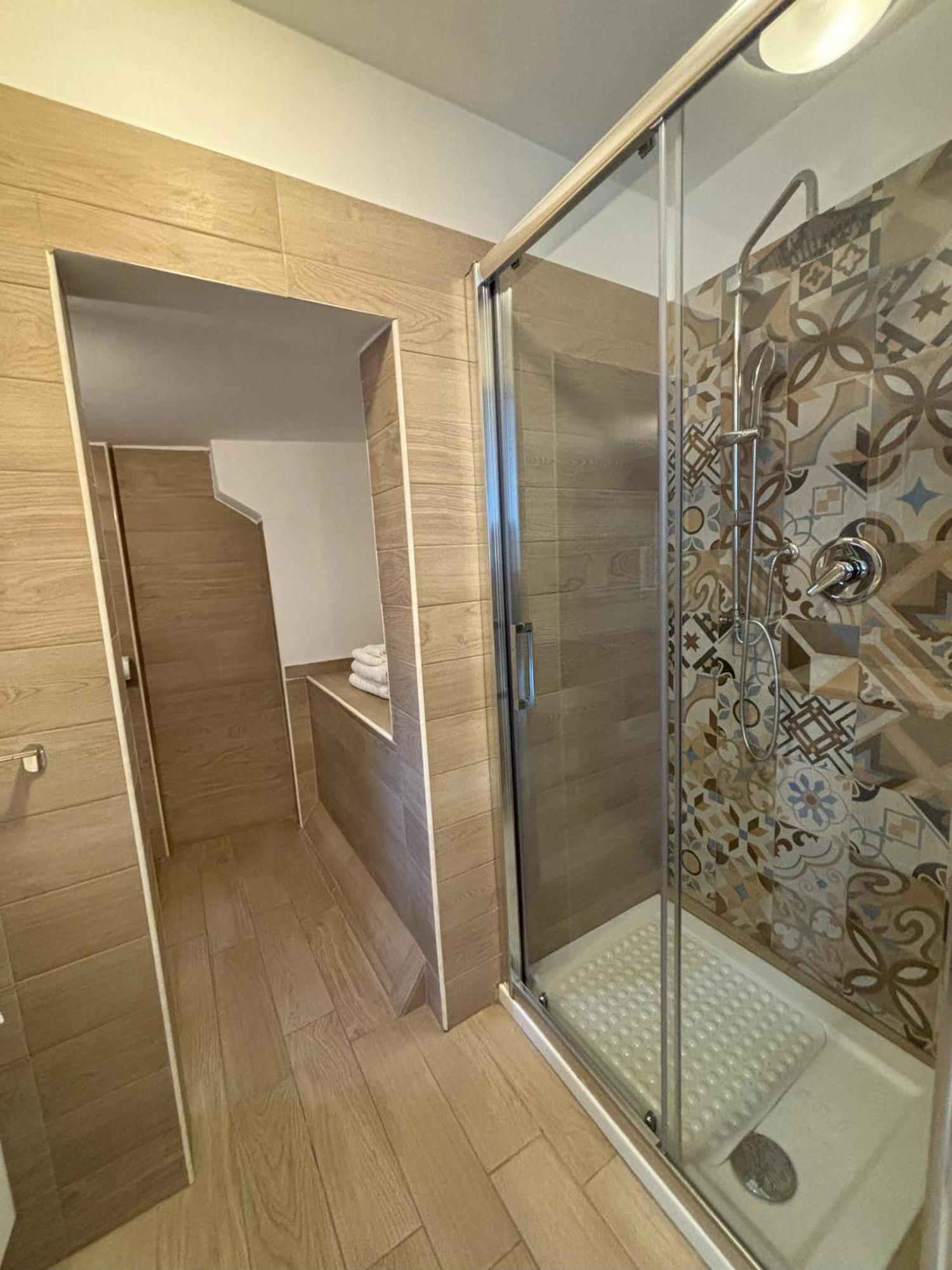 Mareluna Rooms 마르게리타디사보이아 외부 사진